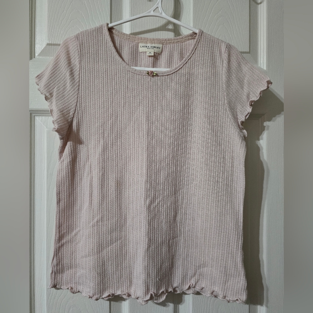 Coquette Ribbed Baby Tee, Light Blush Pink, Lettuce Hem, Mini Rosette, EUC!